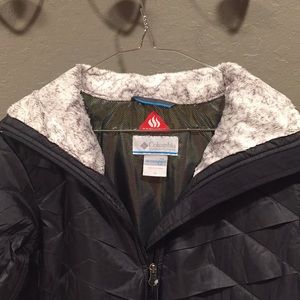 NWT Black Columbia Omni Heat lightweight jacket